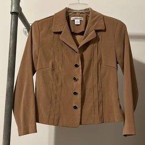 Draper’s & Damon’s Tan Blazer in Size 8P